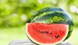 网红吃瓜颜色分类图片,缤纷色彩背后的秘密解析