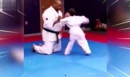 爆料孩子搞笑视频合集在线观看,搞笑孩子视频合集，欢乐时刻尽在掌握