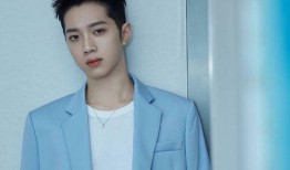 赖冠霖女友关系爆料视频,女友身份引发热议