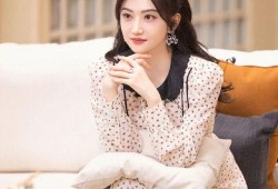 关于景甜最近爆料的新闻,新恋情曝光，事业家庭双丰收